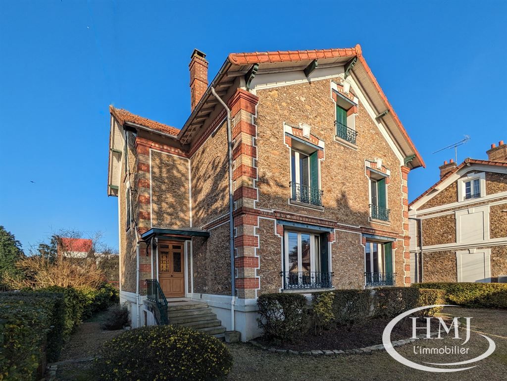 Vente Maison Corbeil-Essonnes 91100 230 m²