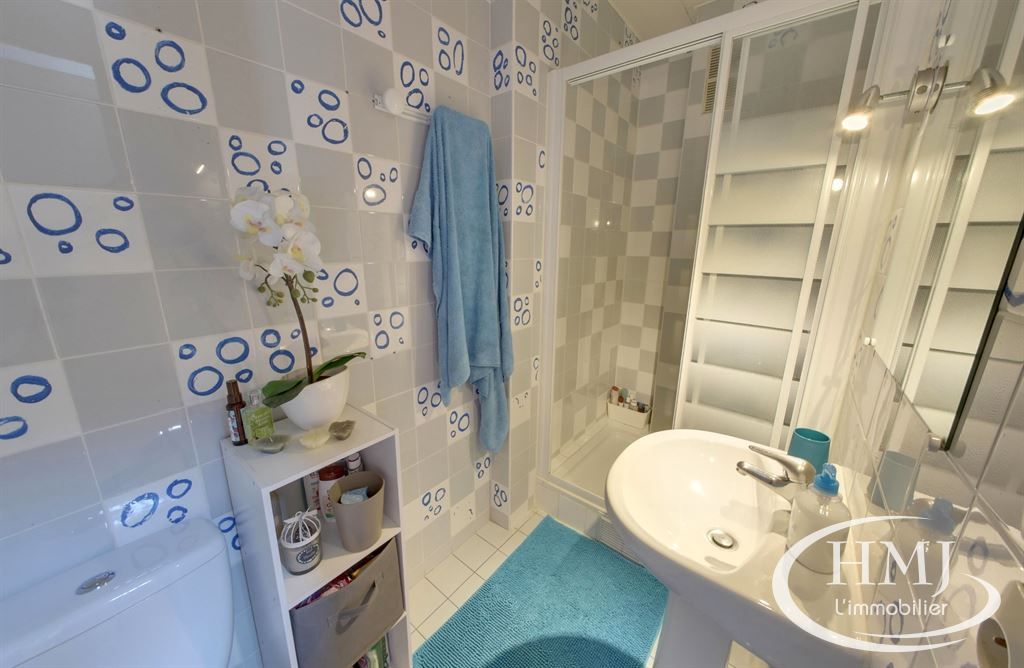 maison 7 pièces en vente sur COURCOURONNES (91080) Vente Maison Courcouronnes 91080 130 m²