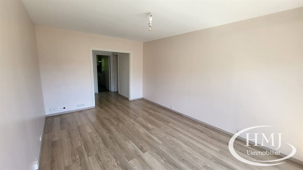 Location Appartement Evry 91000 63 m²
