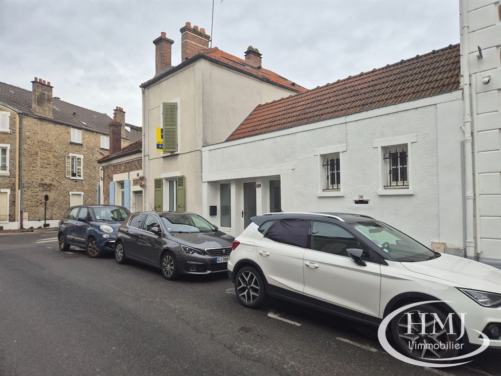 Location Local d'activité Corbeil-Essonnes 91100 100&nbsp;m²