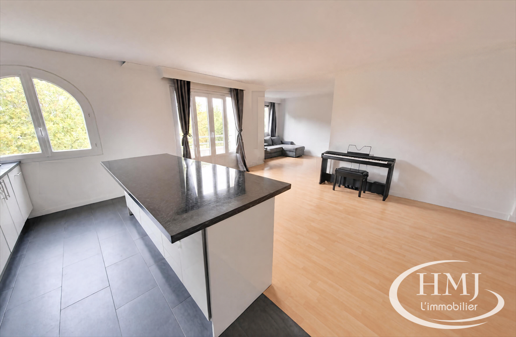 Vente Appartement Évry-Courcouronnes 91000 83&nbsp;m²