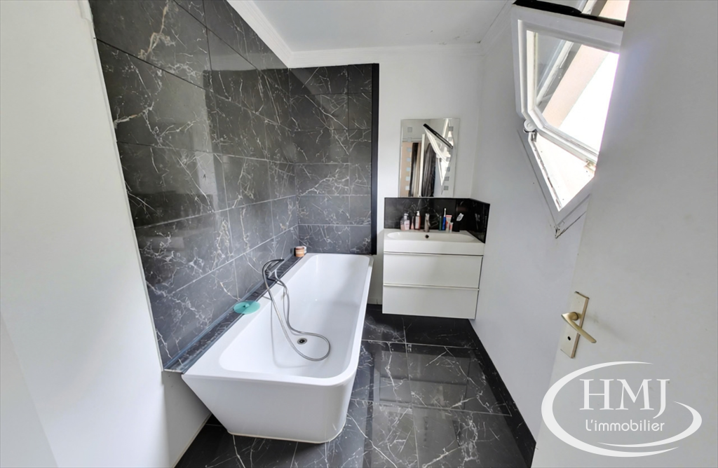 Vente Appartement Évry-Courcouronnes 91000 83&nbsp;m²